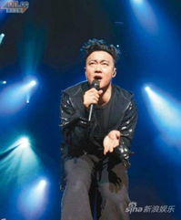 陈奕迅日本演唱会有空投炸弹画面