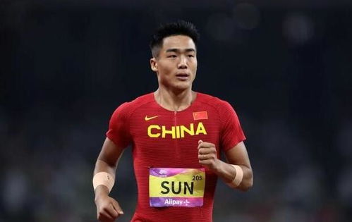 费翔夺得田径亚锦赛男子十项全能冠军