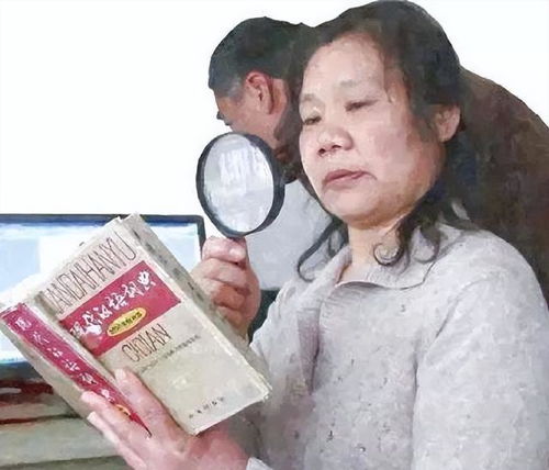 清华硕士靠文眉技艺月入3万，却遭母亲反对，是追求梦想还是屈服现实？